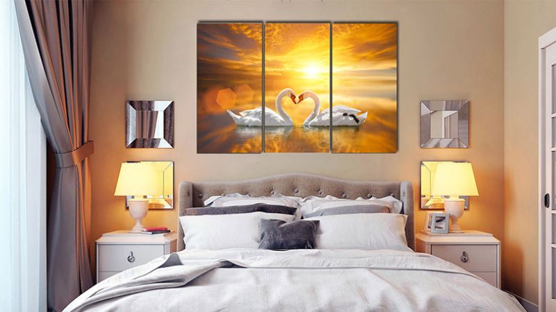 Tranh treo phòng ngủ mệnh Hỏa màu cam đem đến tài lộc, may mắn